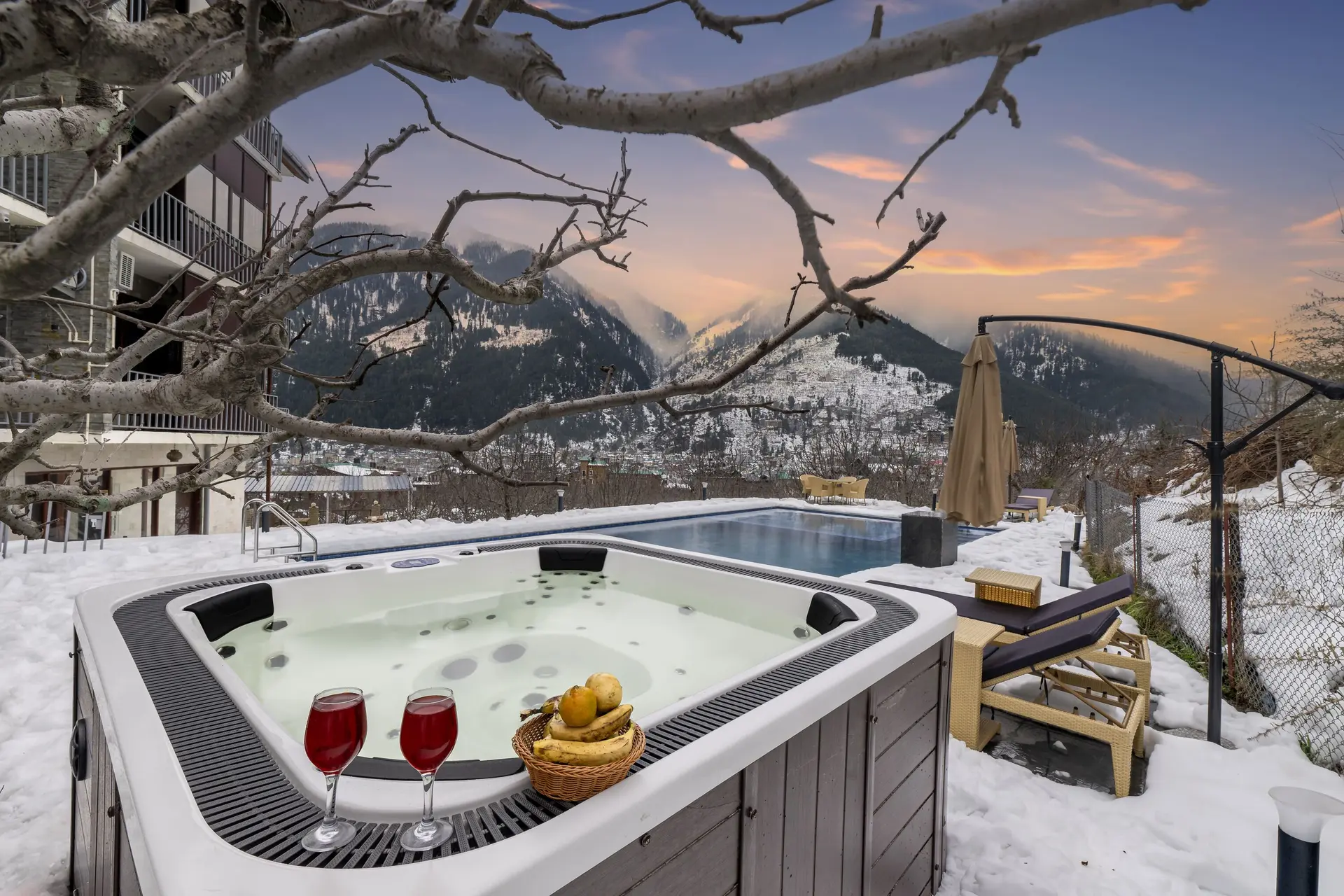 Snow-Kissed Luxury: Best Winter Areas in Manali for Couples & Kids