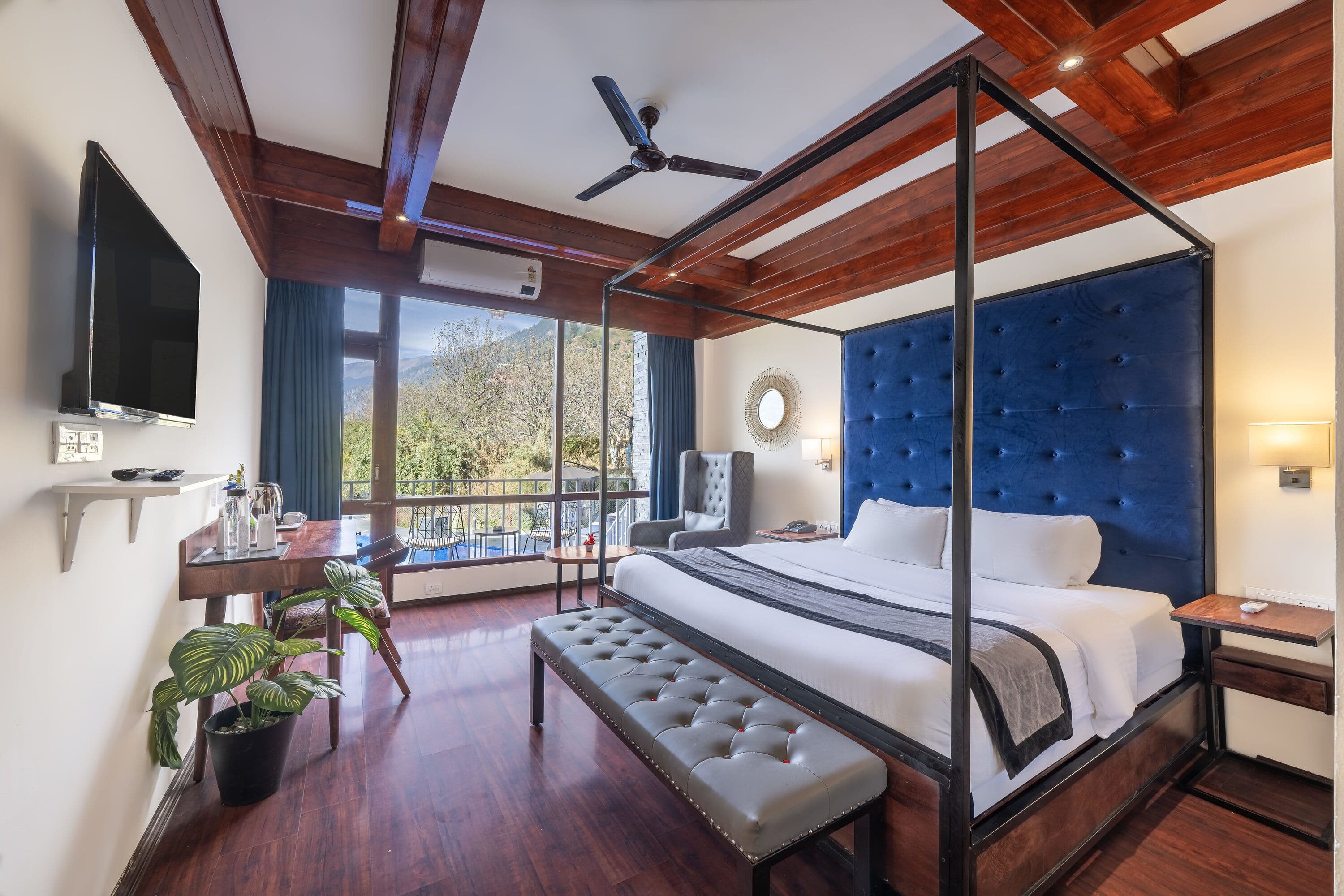 Superior Deluxe Room with Balcony (Pool View)