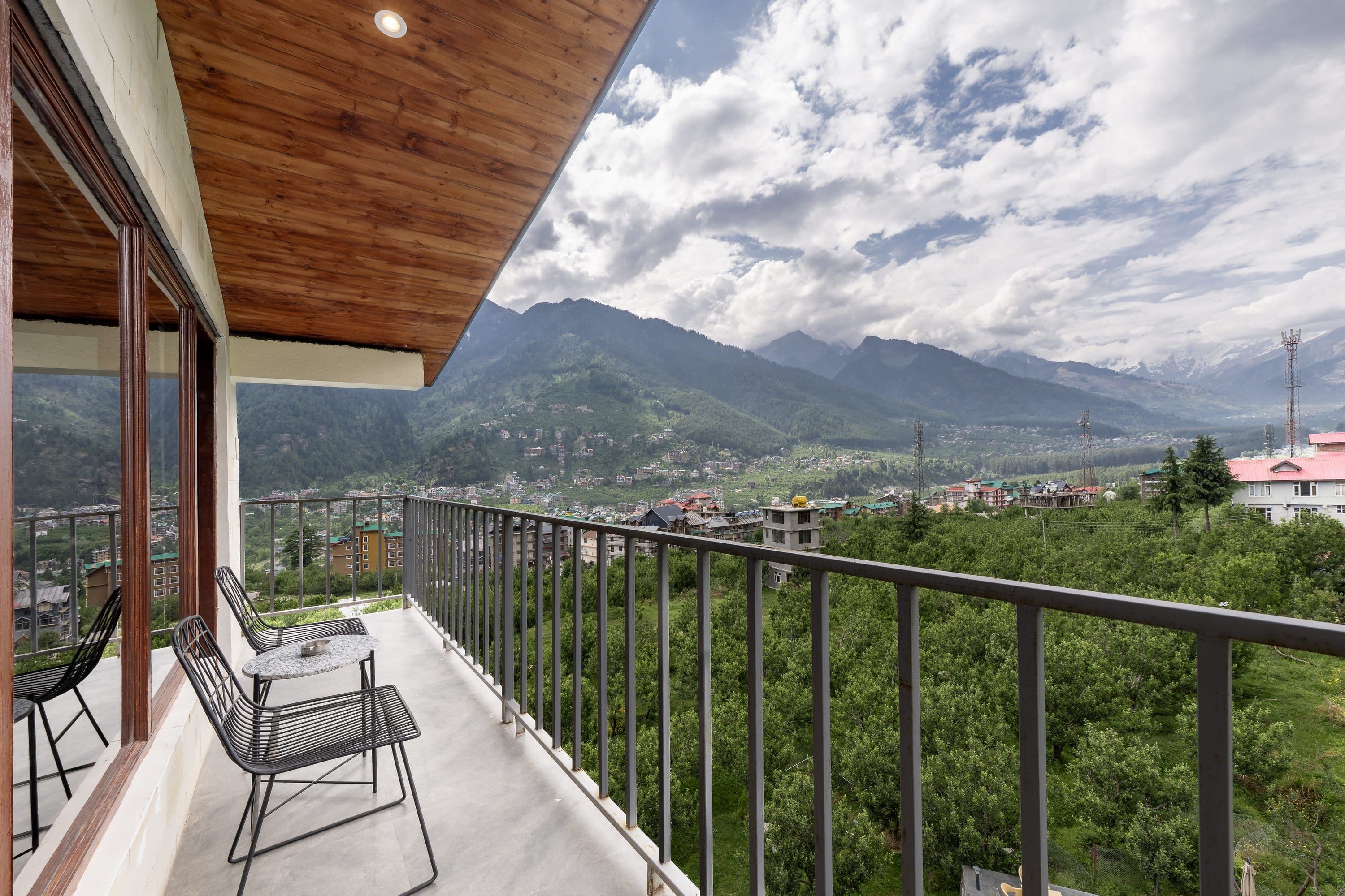 Premium Terrace Room with Balcony (Mountain View)