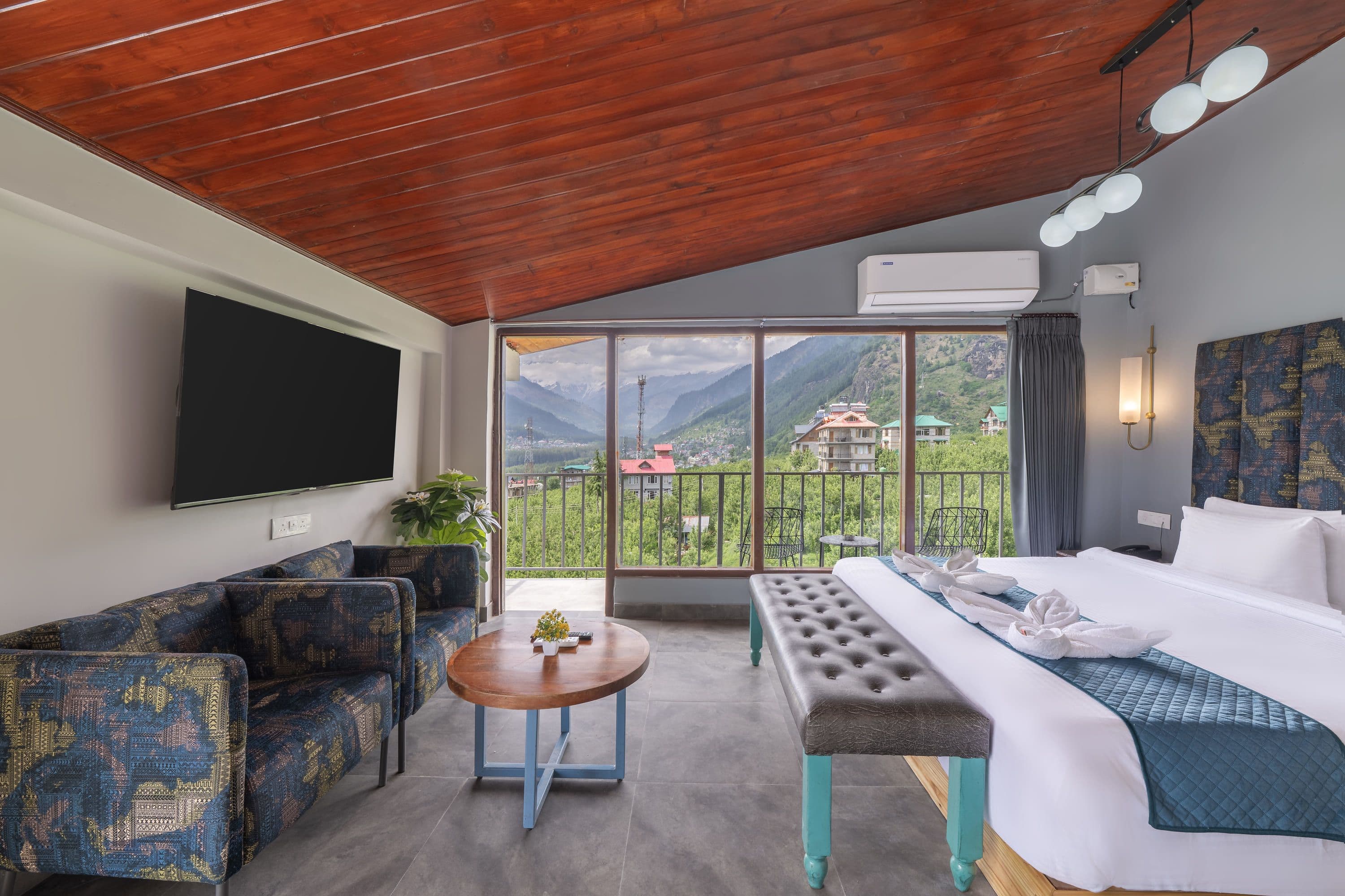 Premium Terrace Room with Balcony (Mountain View)