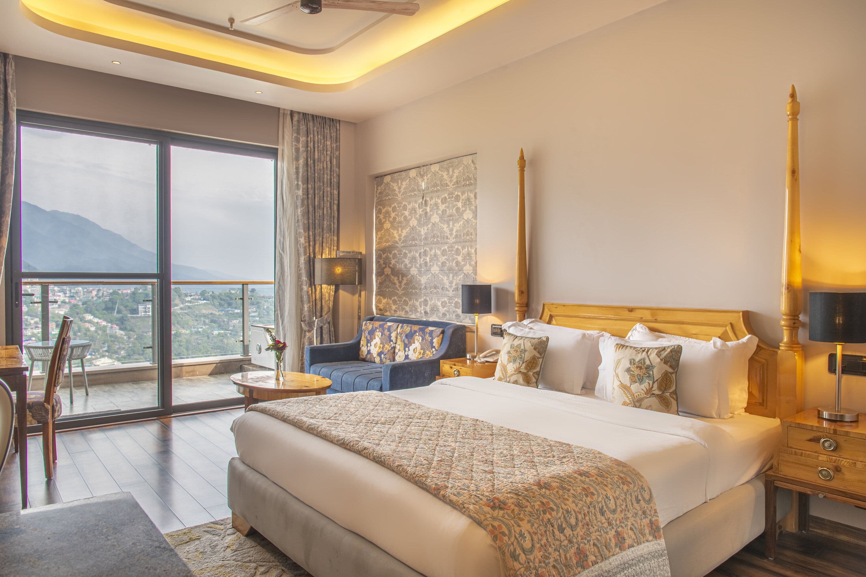 MTV Club Jacuzzi Room (Mountain View)