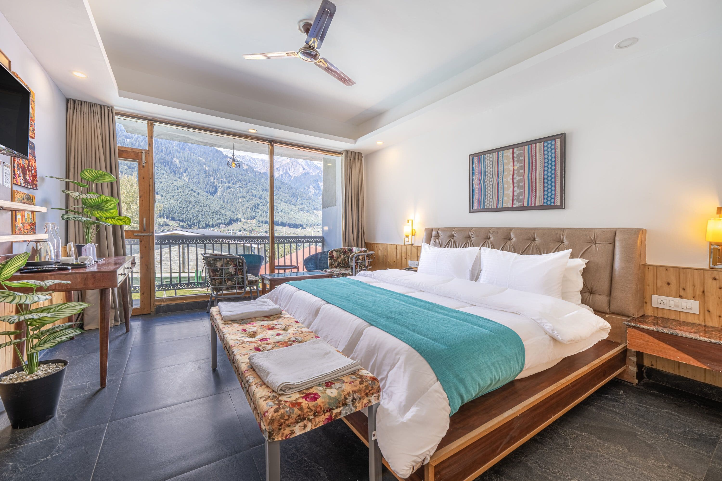 Deluxe Room with Balcony (Pool View)