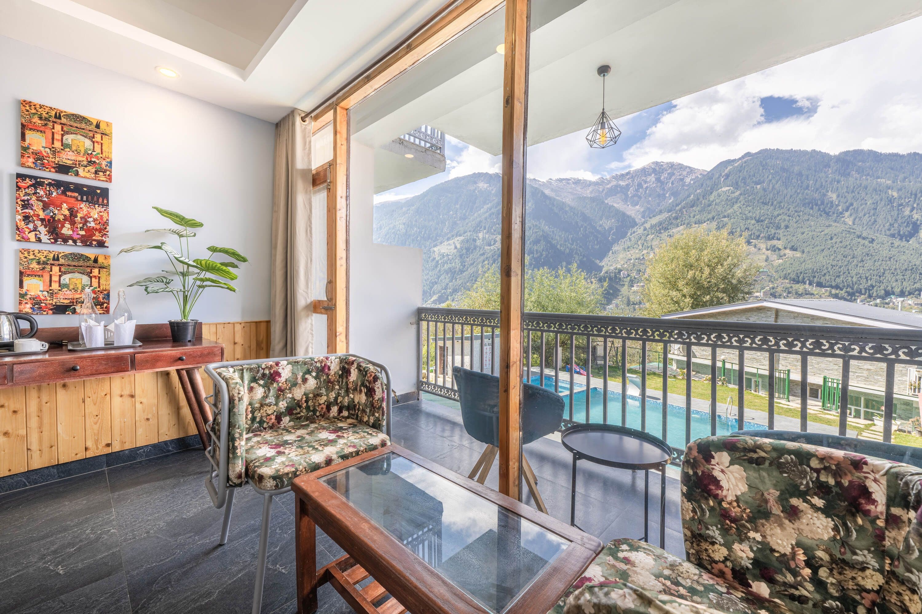 Deluxe Room with Balcony (Pool View)