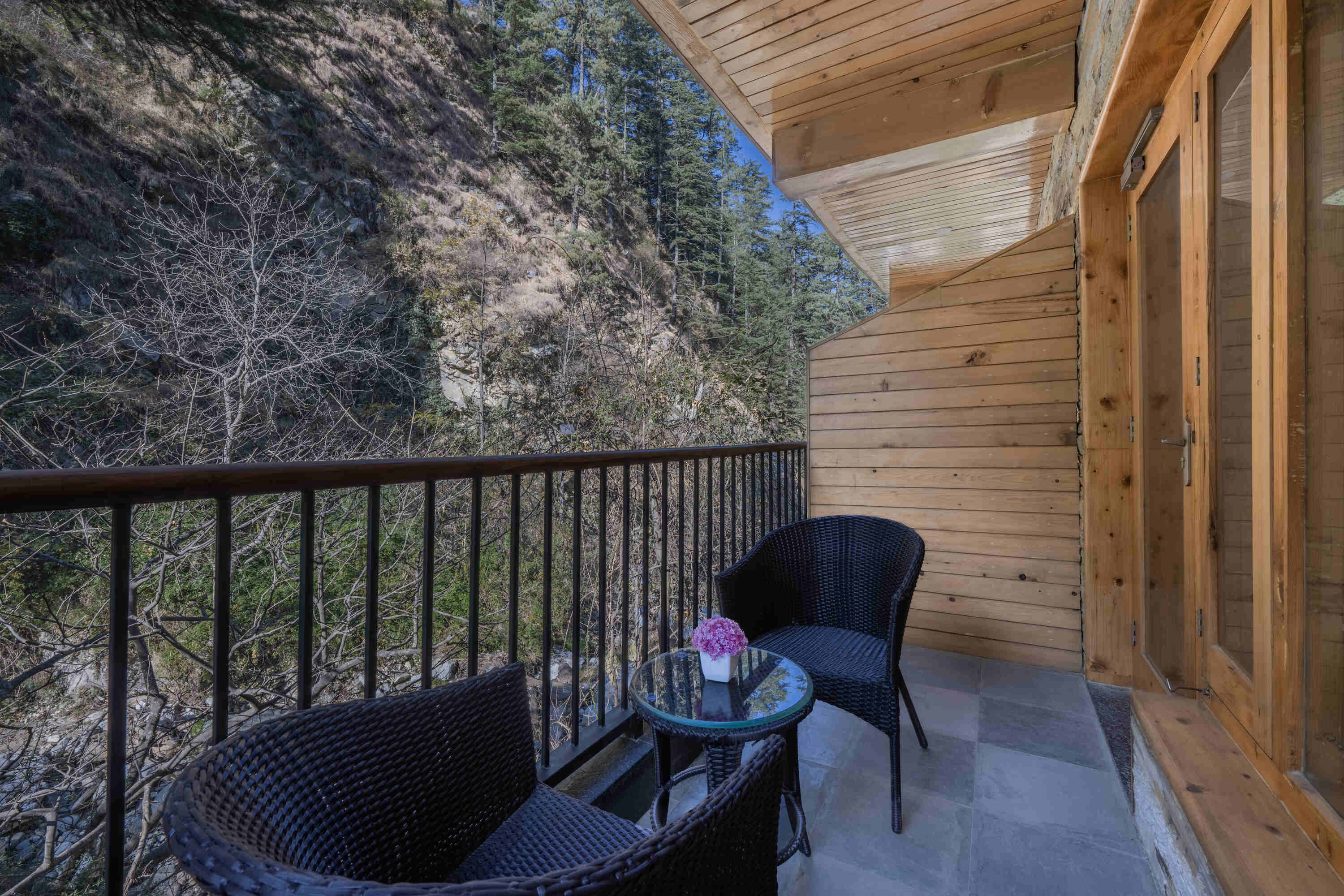 Luxury Room with Balcony