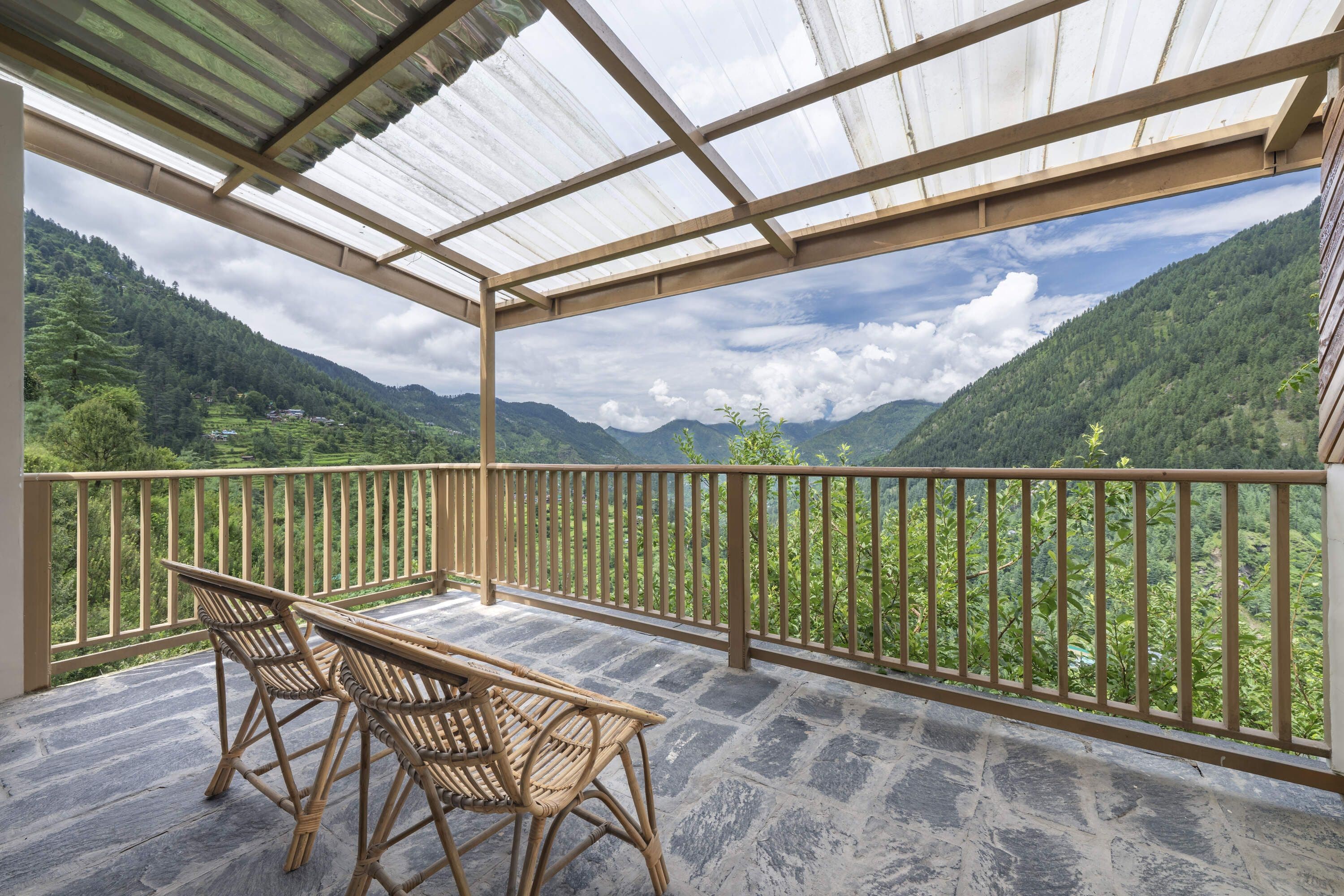 Valley Vista Room with Balcony (Valley View)