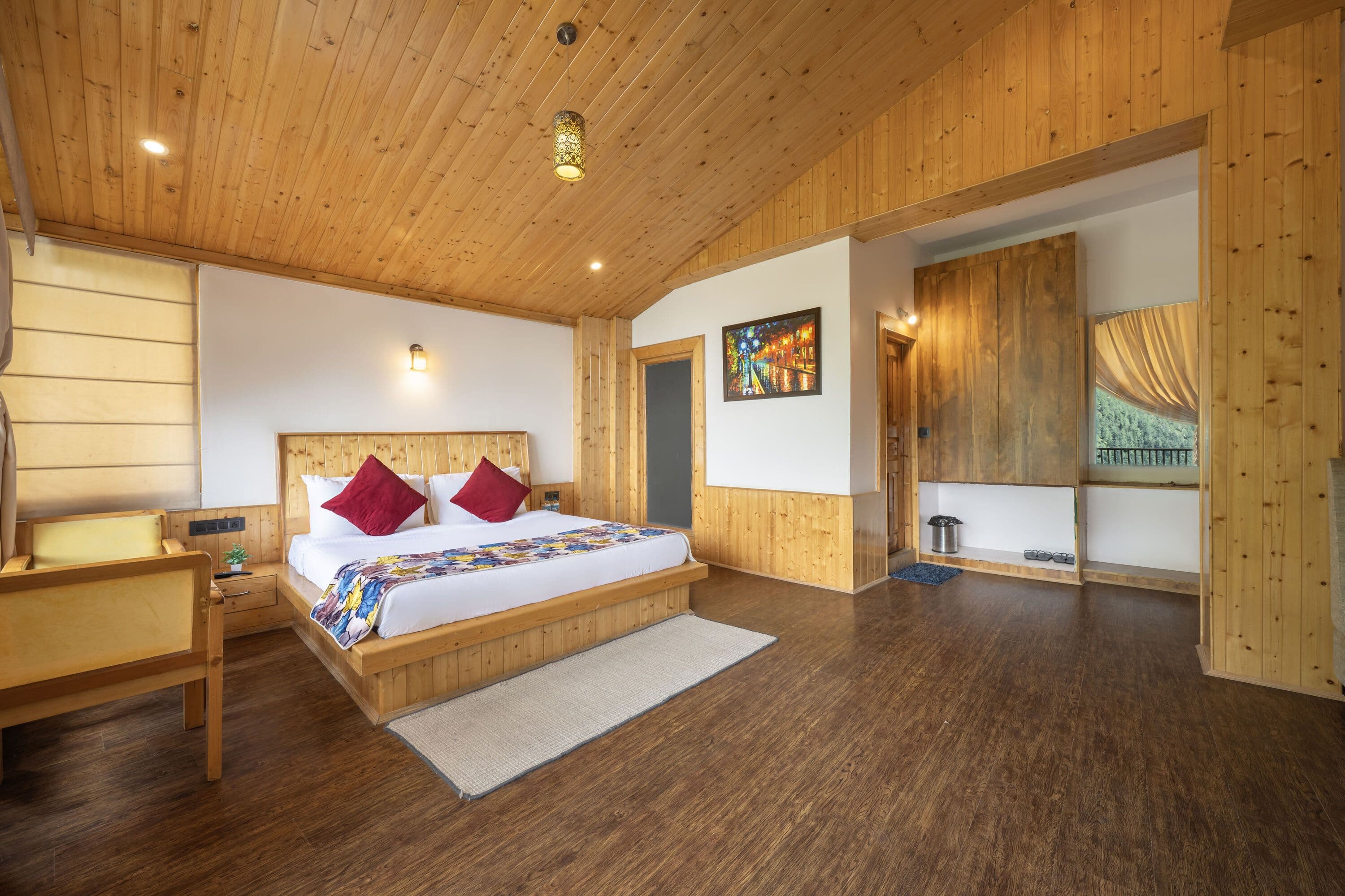 Grand Valley Vista Room with Balcony (Valley View)