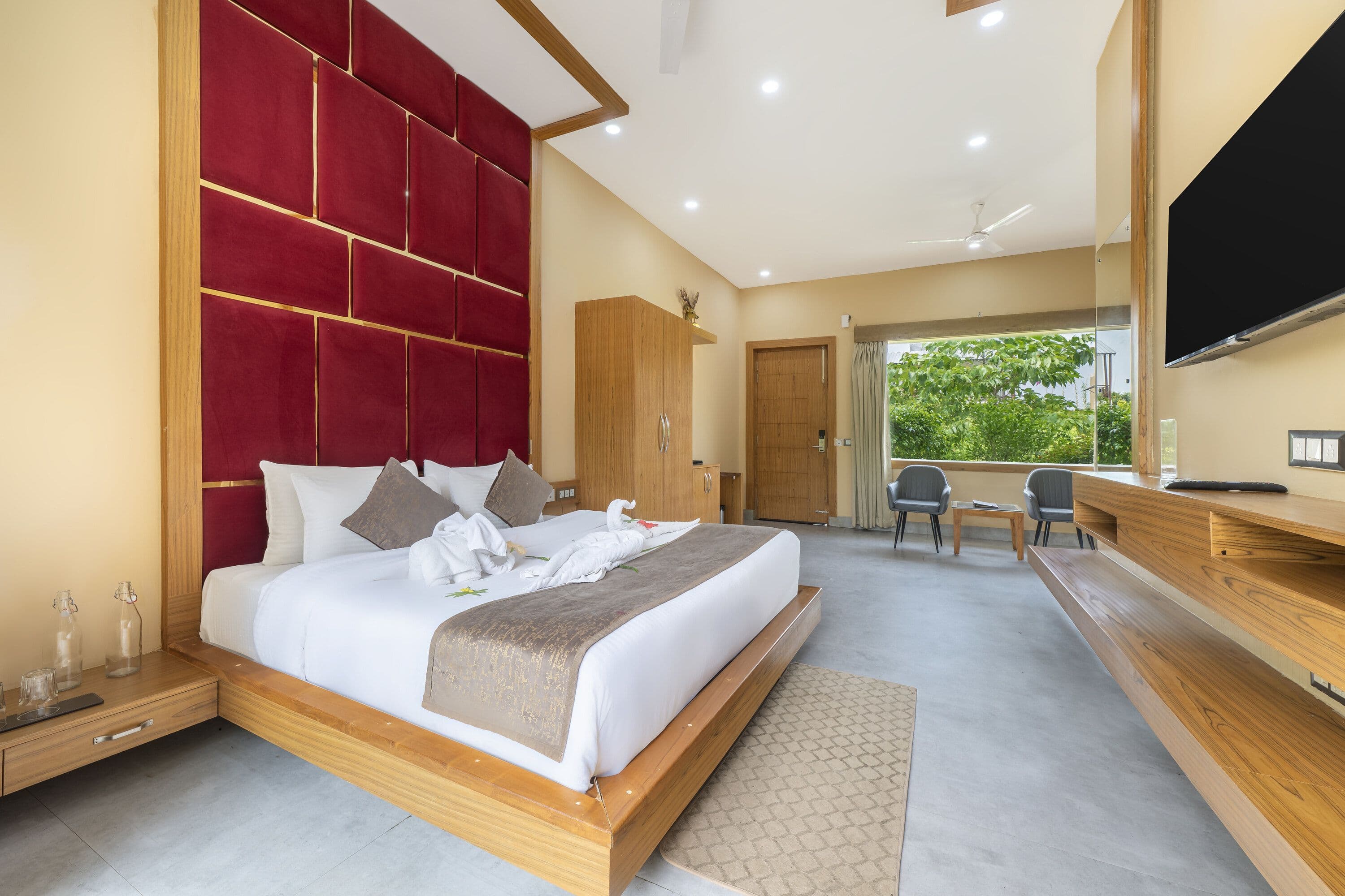 Royal Suite with Private Garden