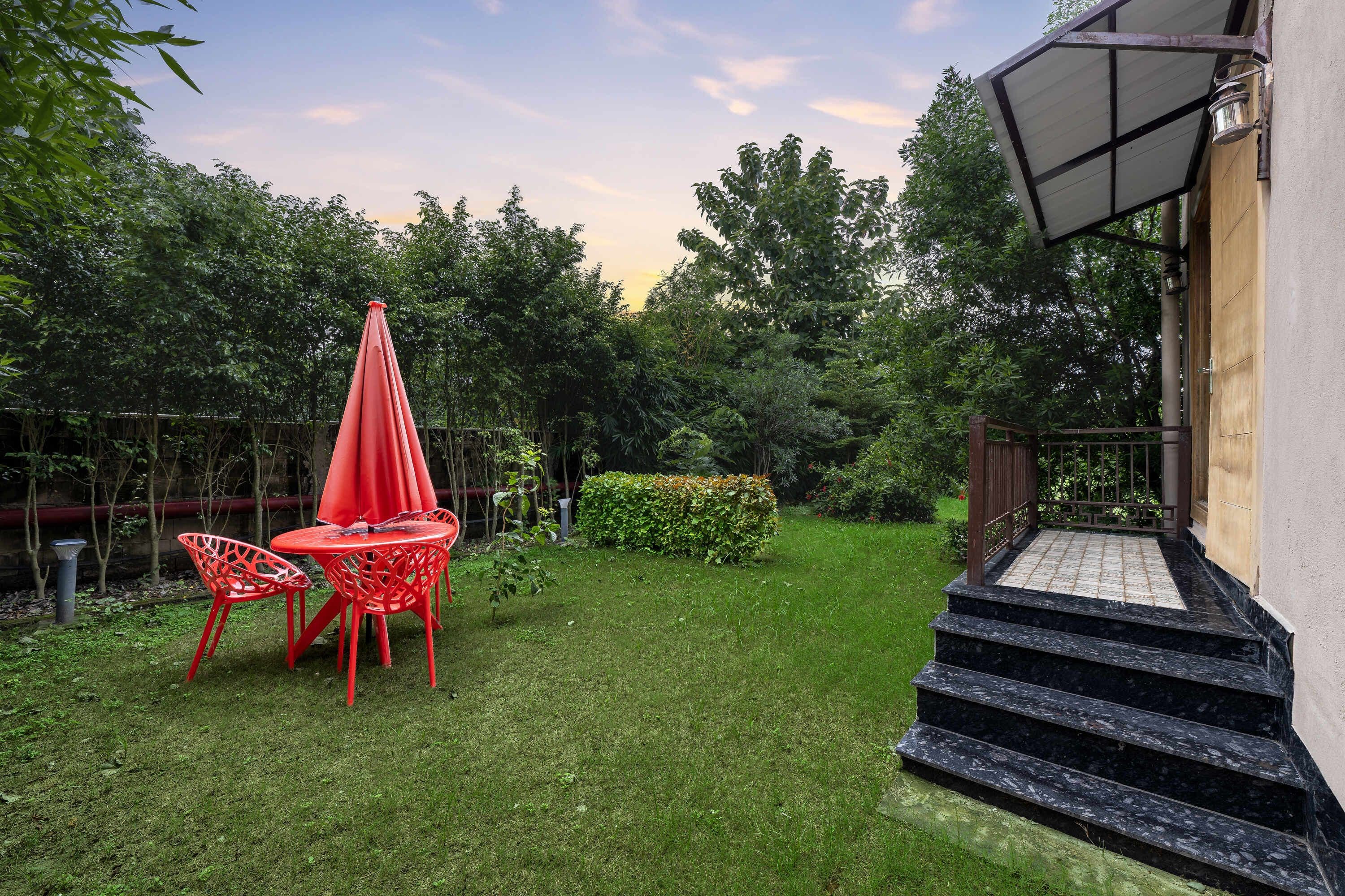 Royal Suite with Private Garden