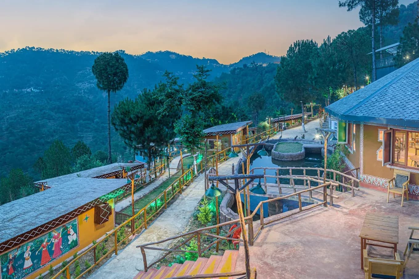 Family Friendly Luxury: Best Resorts in Kasauli for Group Stays
