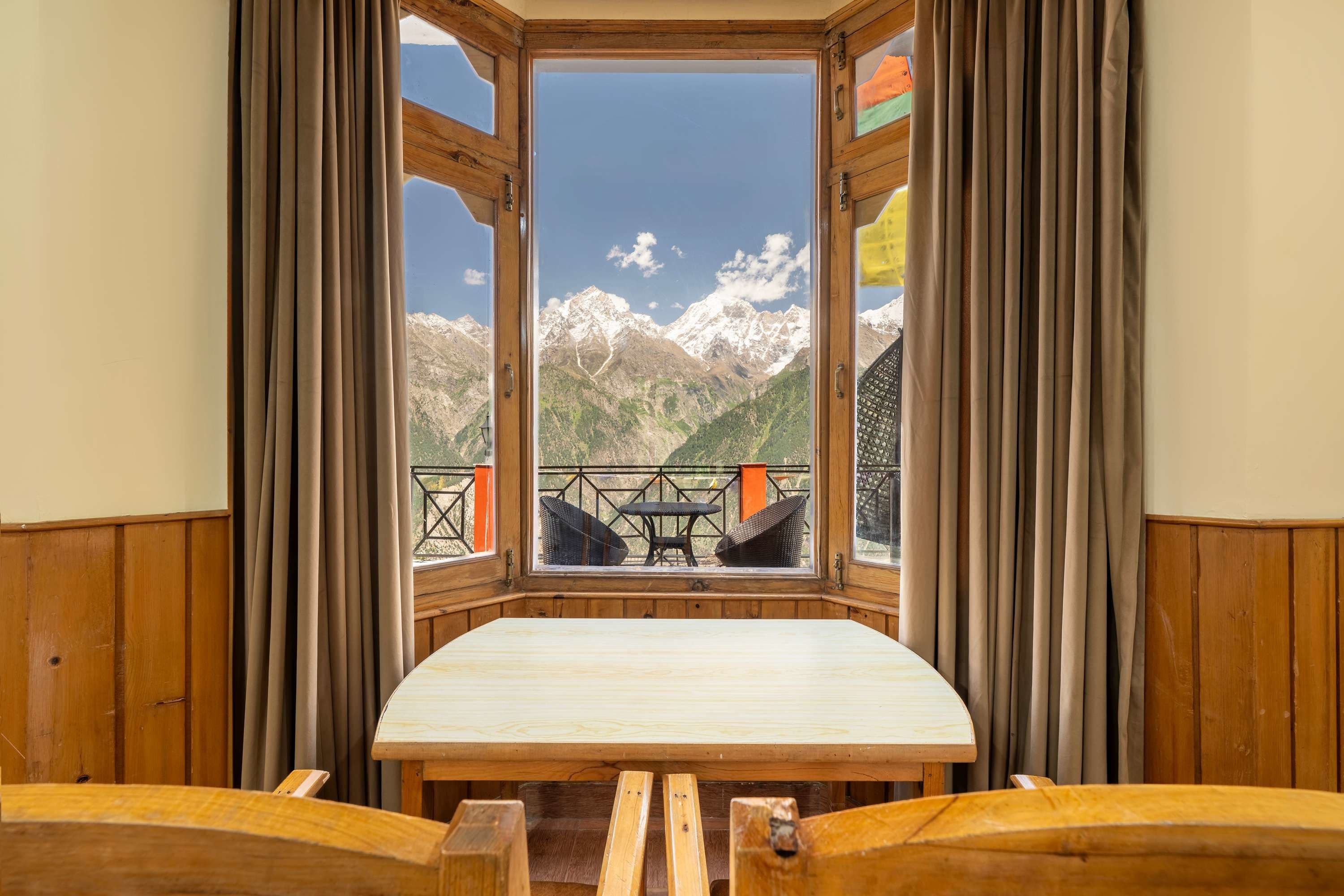 Premium Room with Open Terrace (Mountain View)