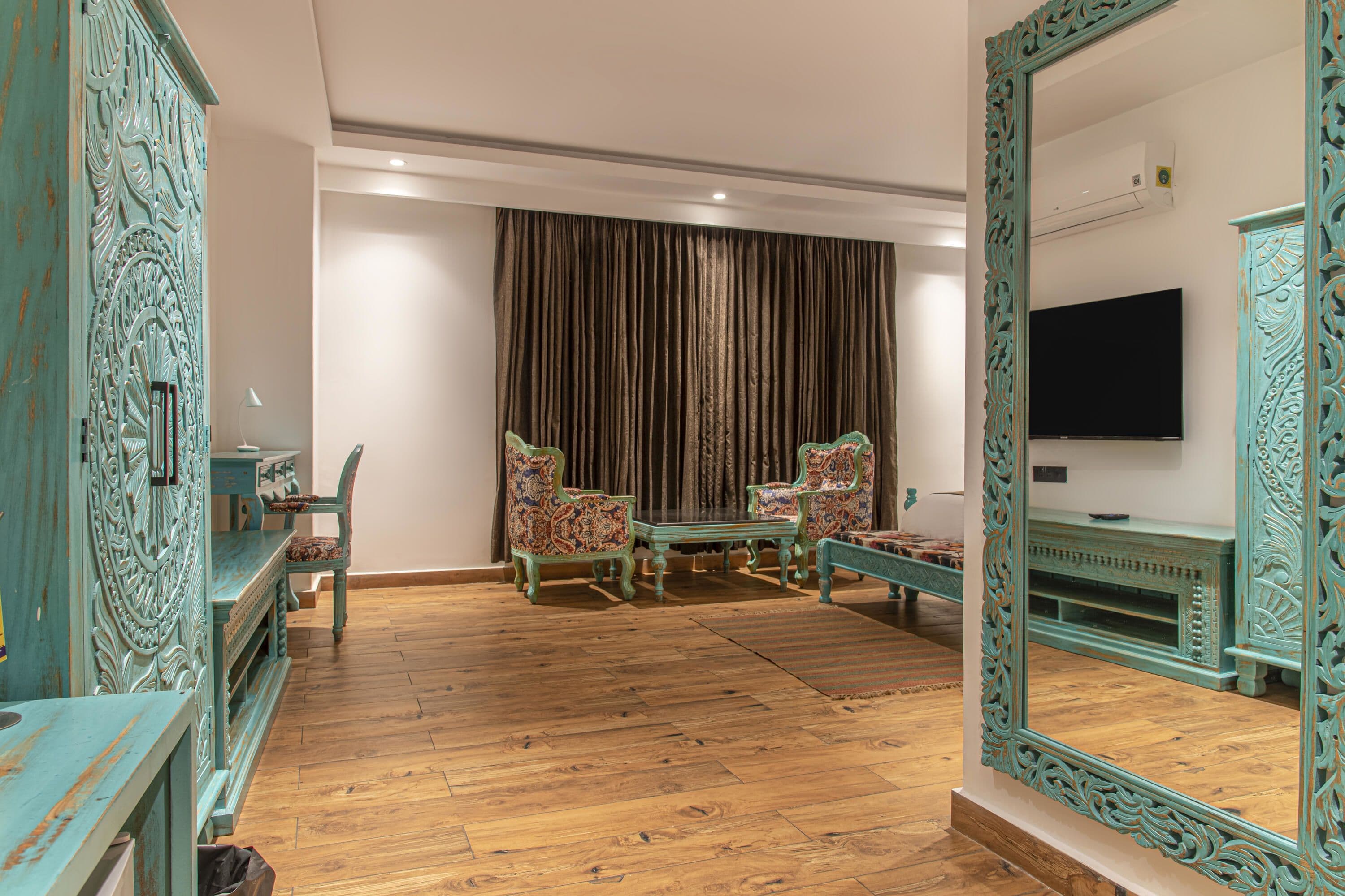 Deluxe Room (Without Balcony & View)