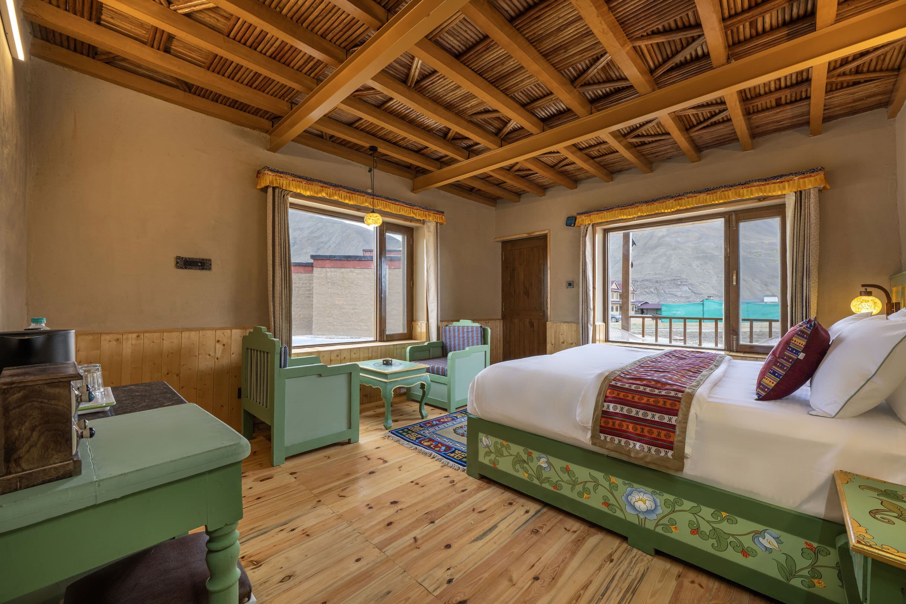 Mud Huts with Private Deck (Valley View)