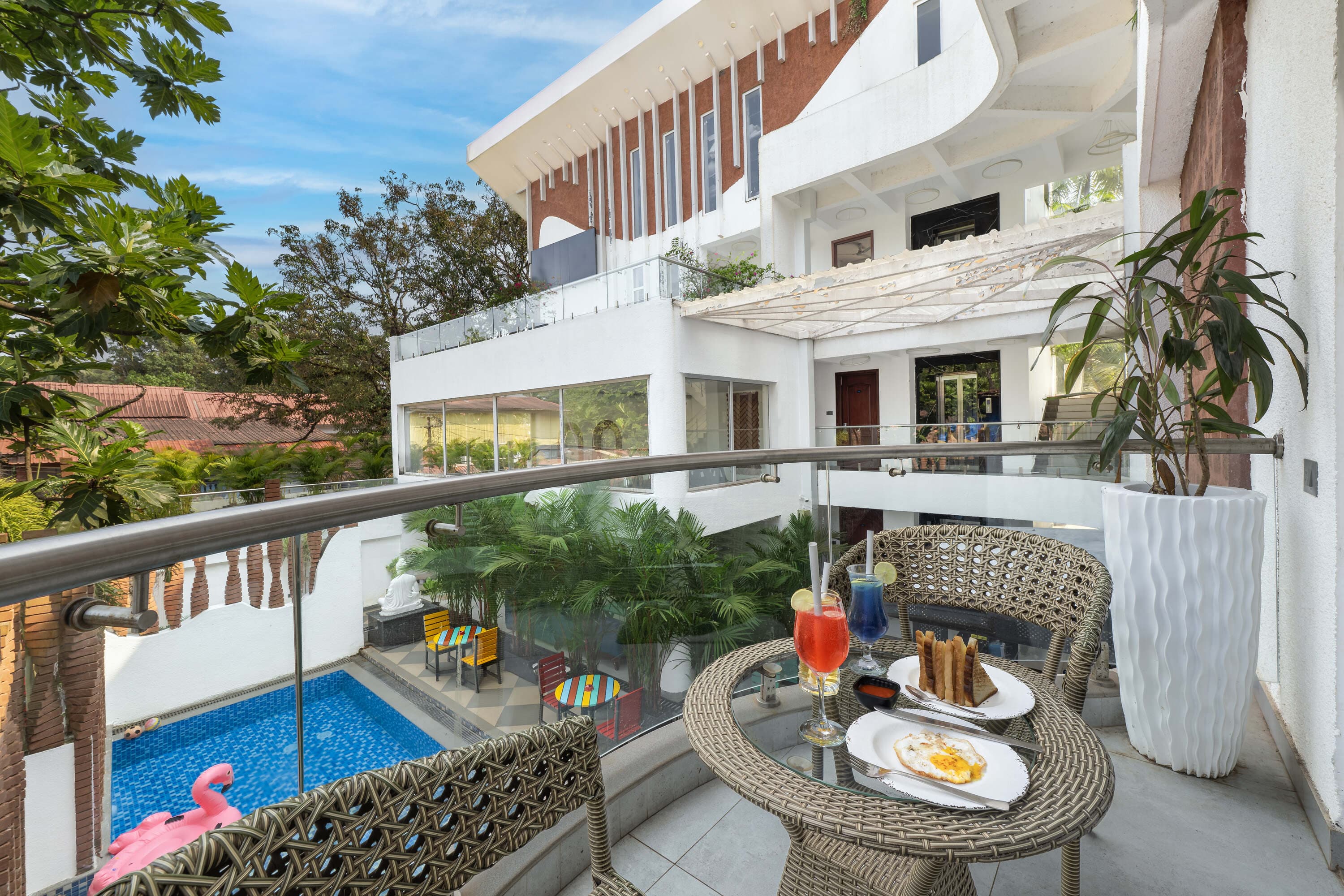 Premium Room with Balcony (Pool View)