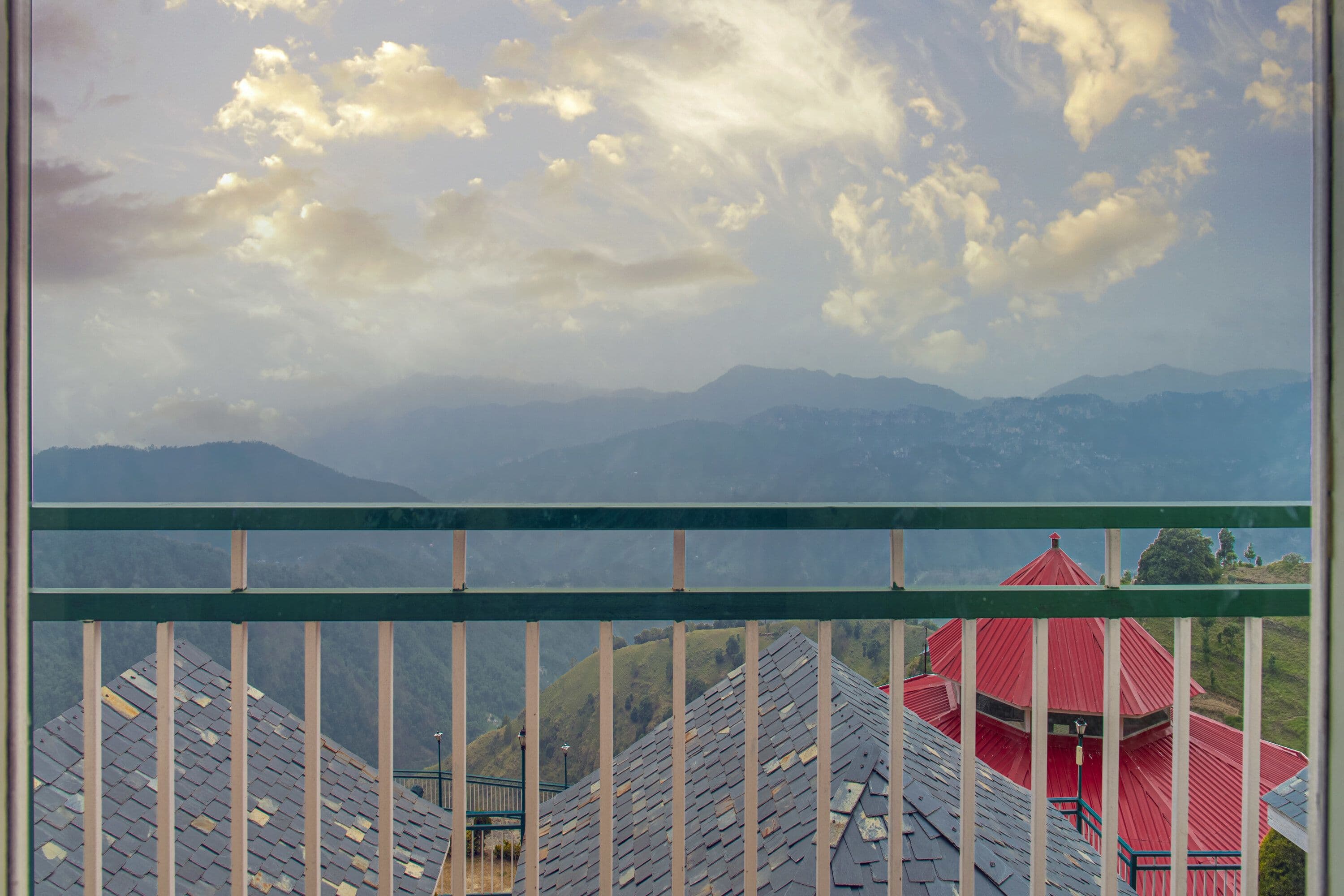 Superior Deluxe Room with Balcony (Mountain View)
