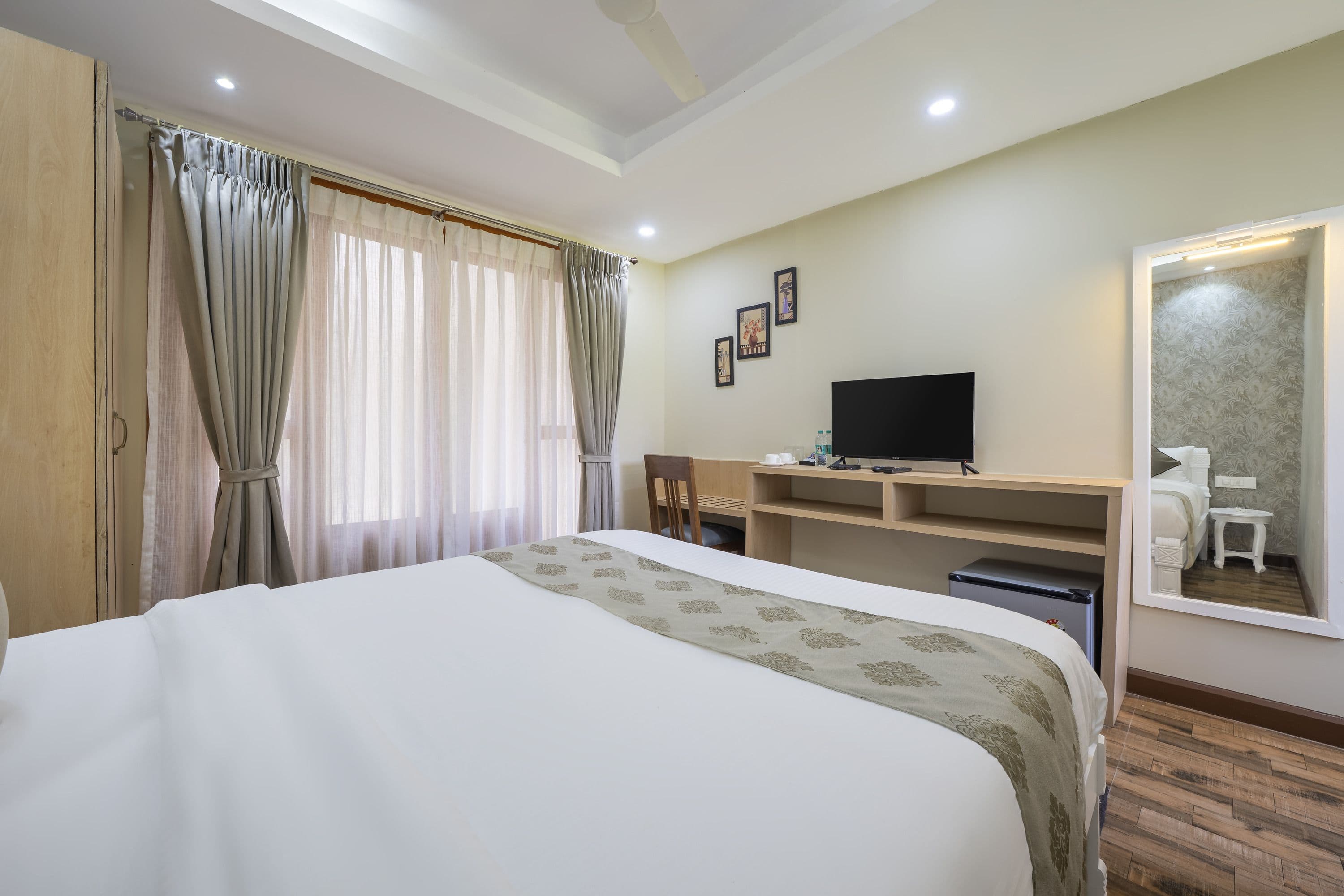 Deluxe Room with Private Deck