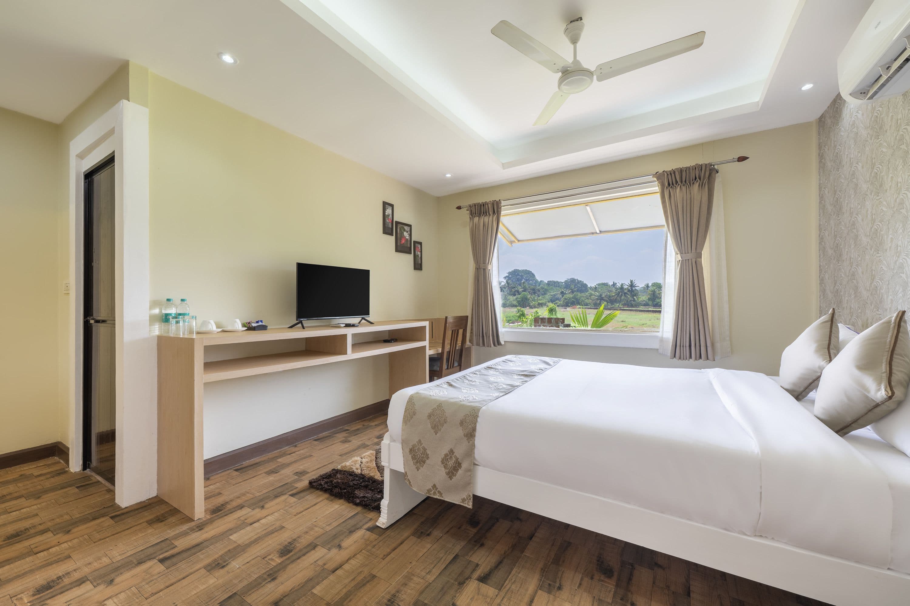 Premium Room with Balcony