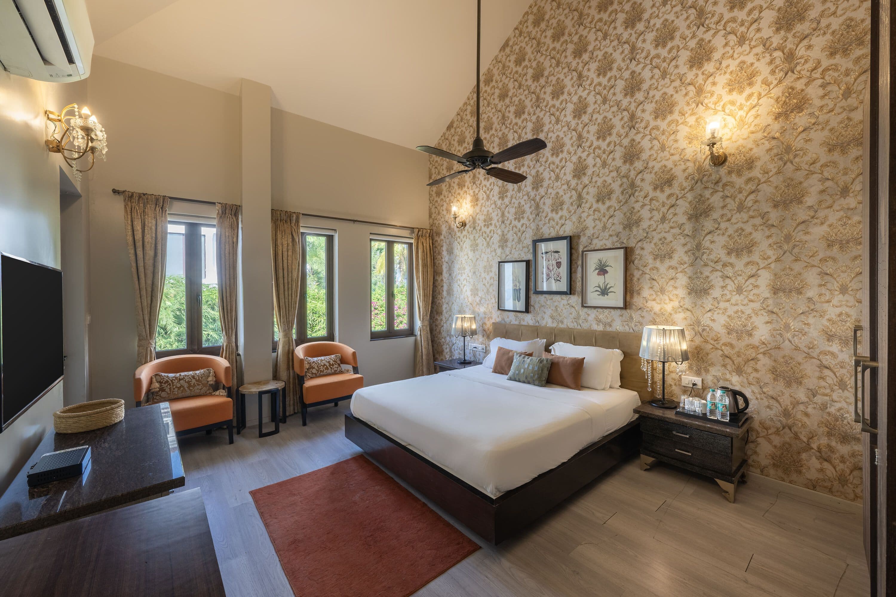 Luxurious 06BHK Private Villa with Pool