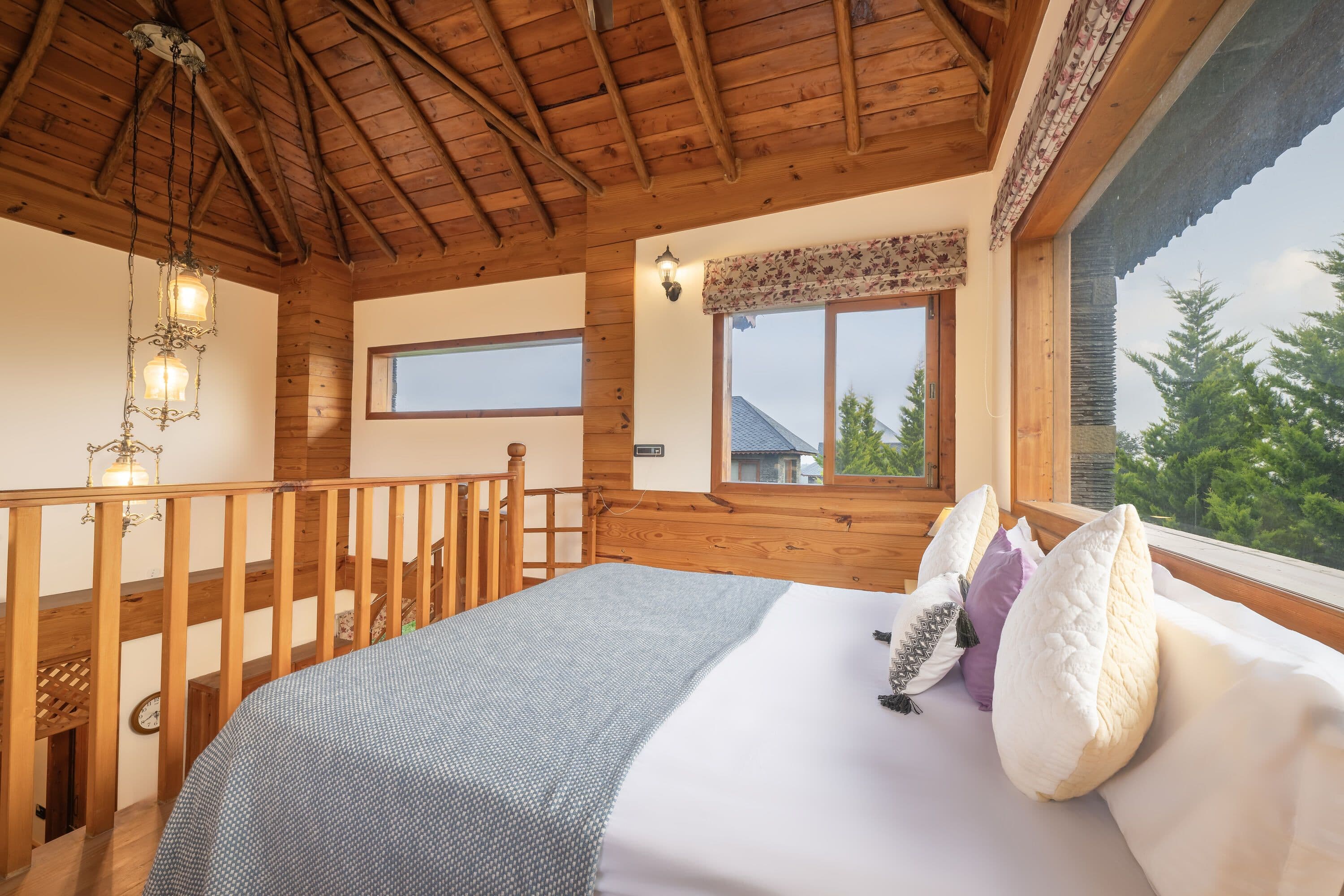 Mountain Retreat Cottage (Mountain View)