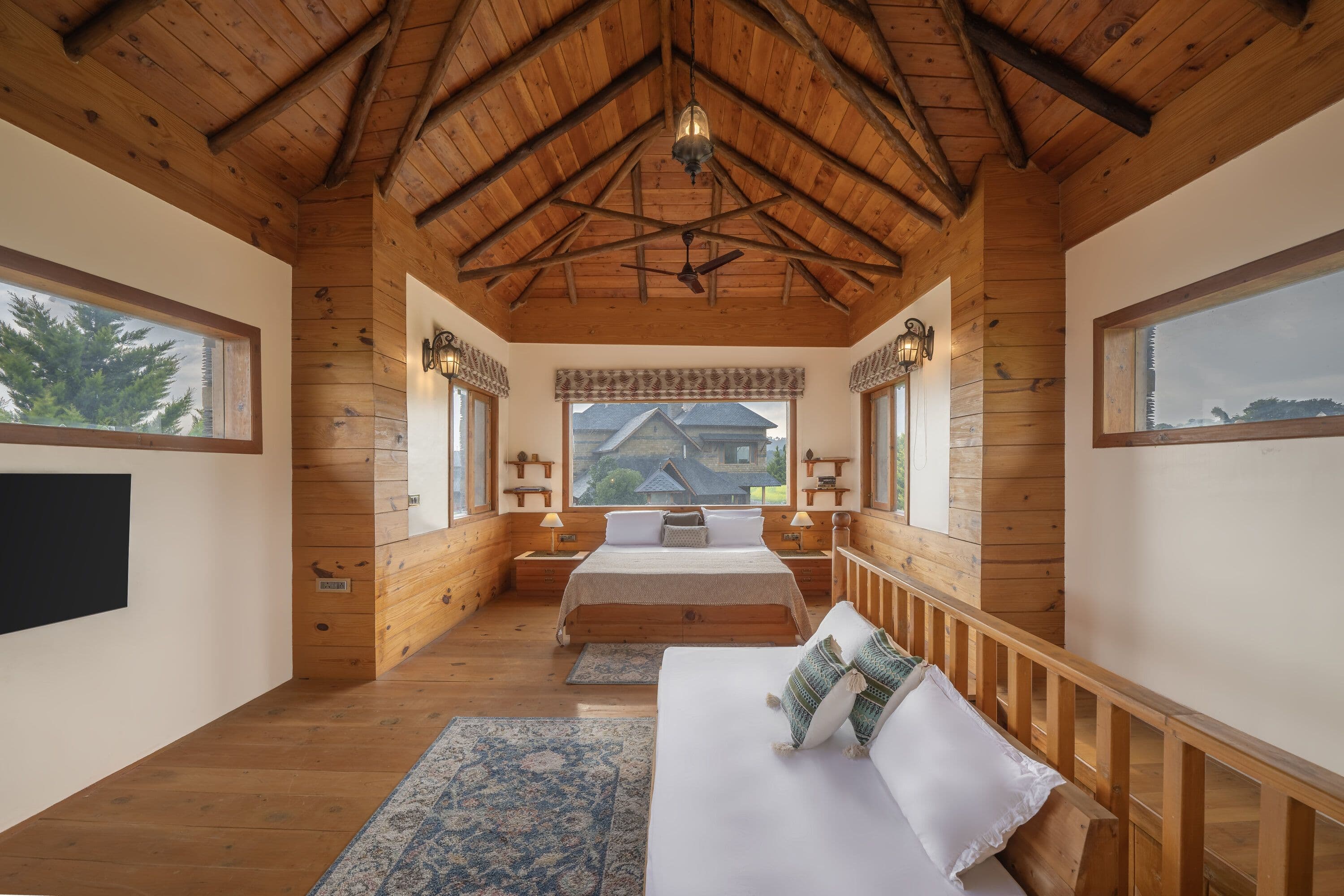 Cozy Mountain Escape Cottage (Mountain View)