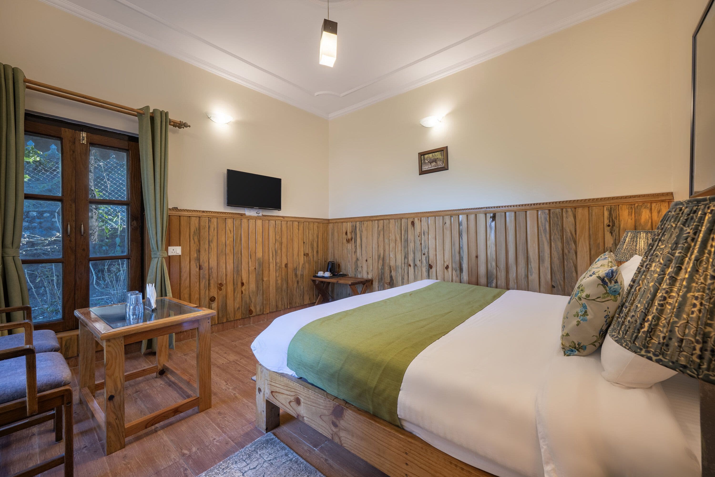 Deluxe Room (Mountain View)