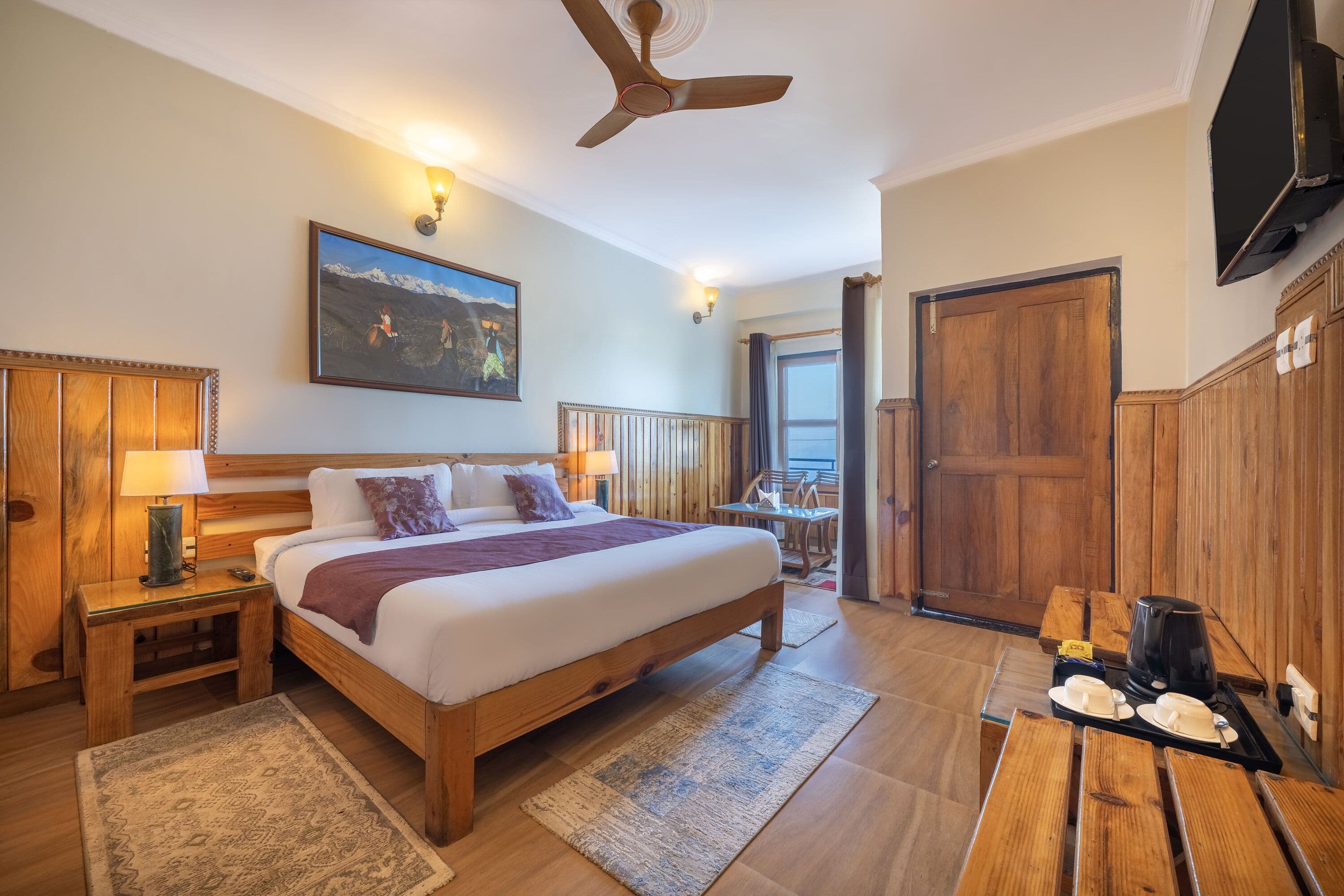 Cottage Room with Open Terrace (Mountain View)