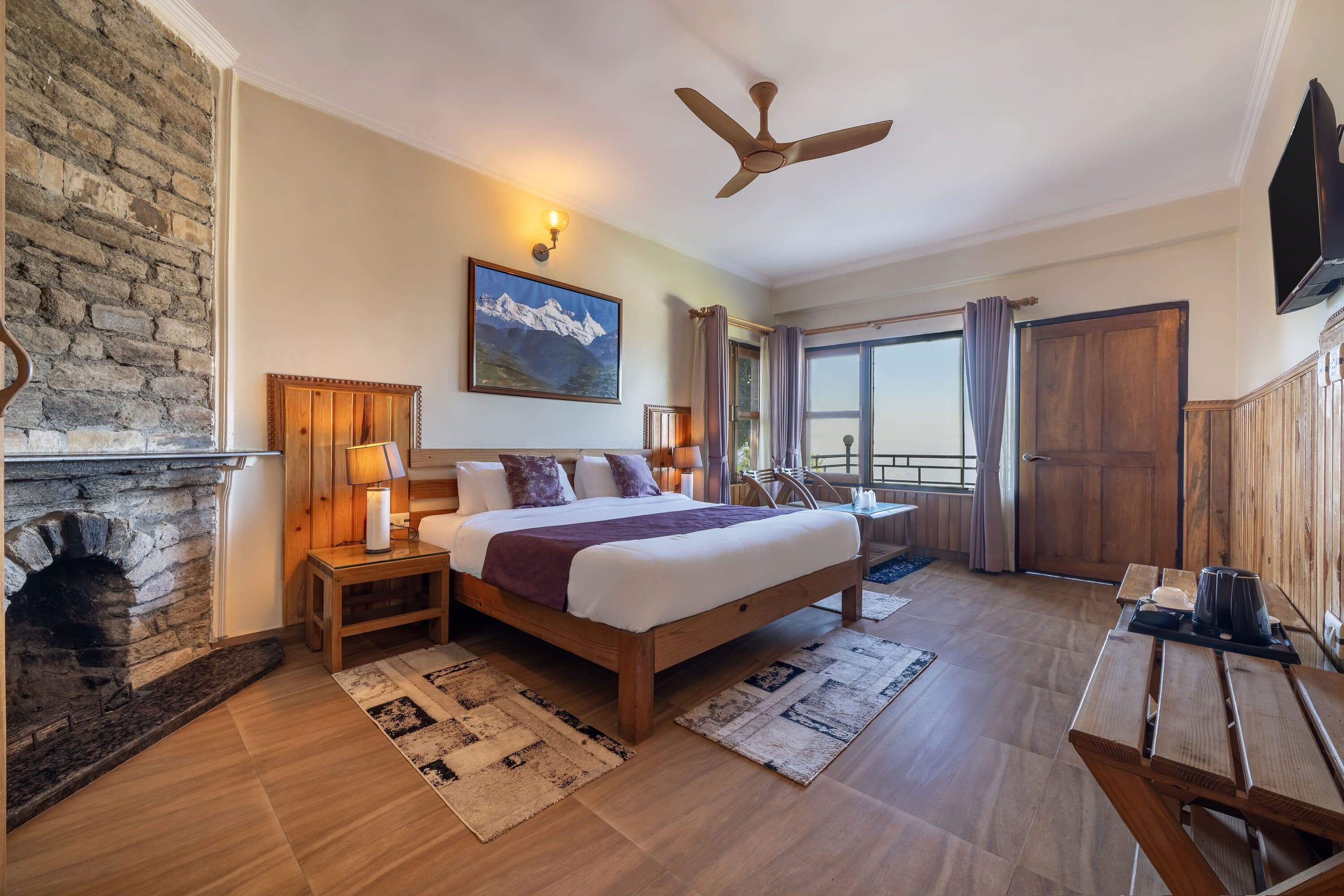 Cottage Room with Open Terrace (Mountain View)