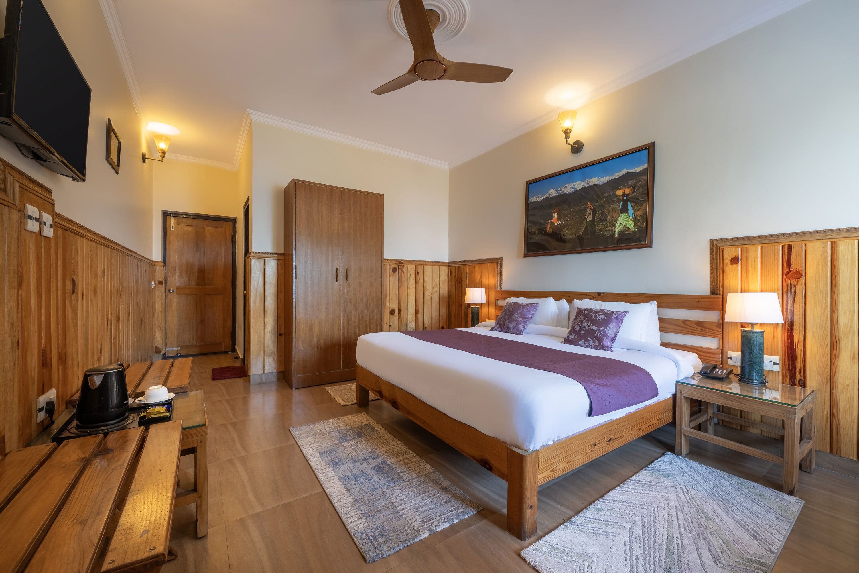 Cottage Room with Open Terrace (Mountain View)