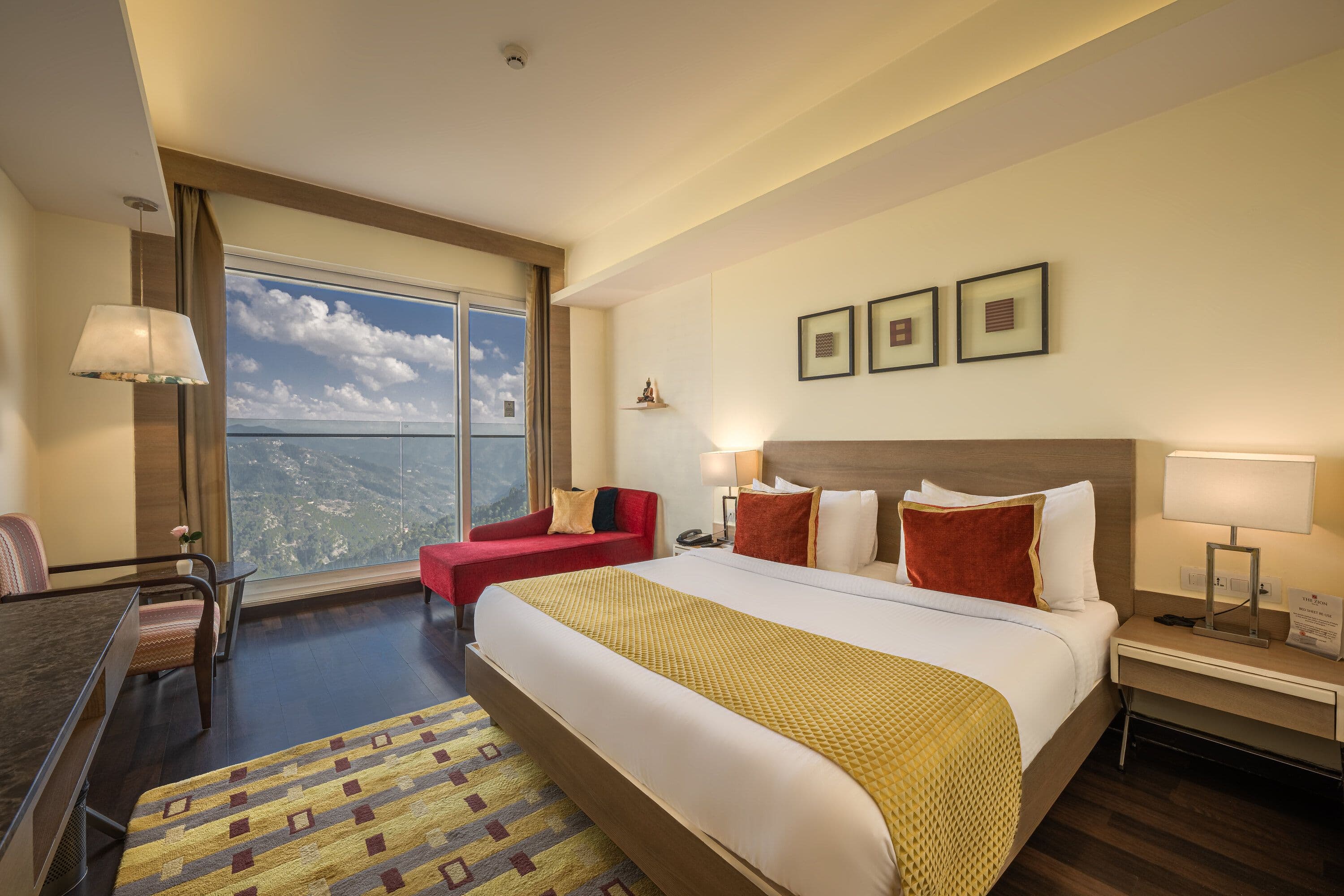 Superior Deluxe Room (Valley View)