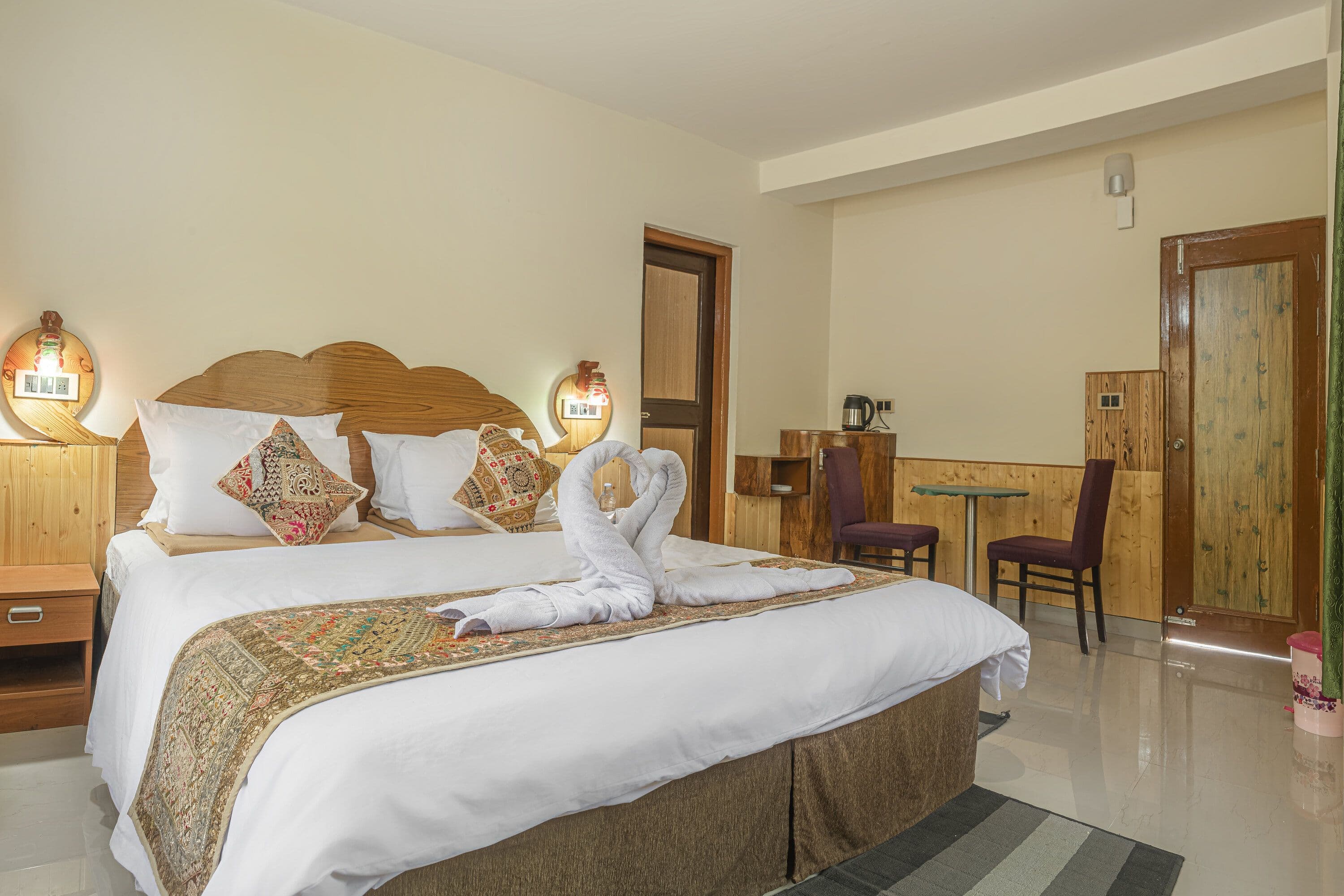 Deluxe Room (Valley View)