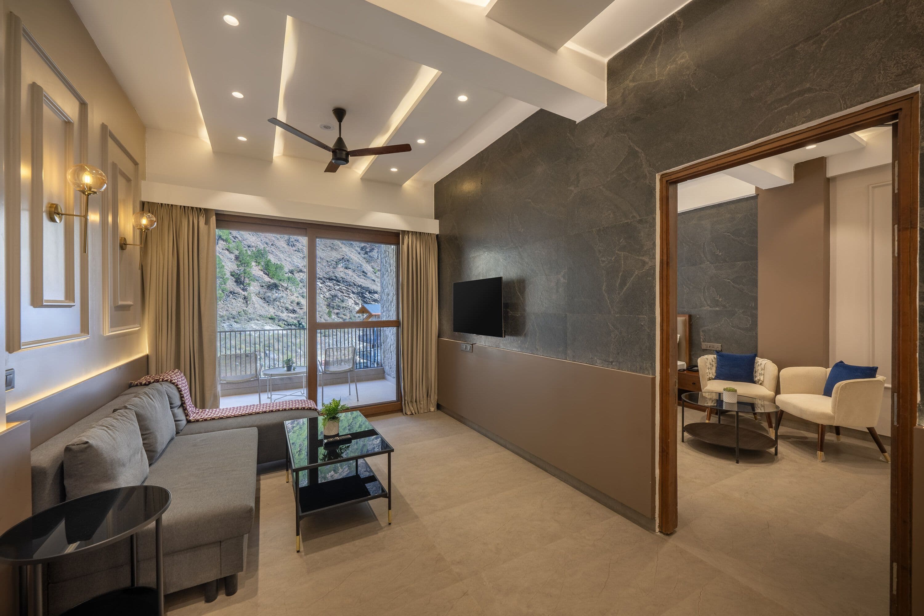 The Meadow Vista Suite with Balcony (River View)