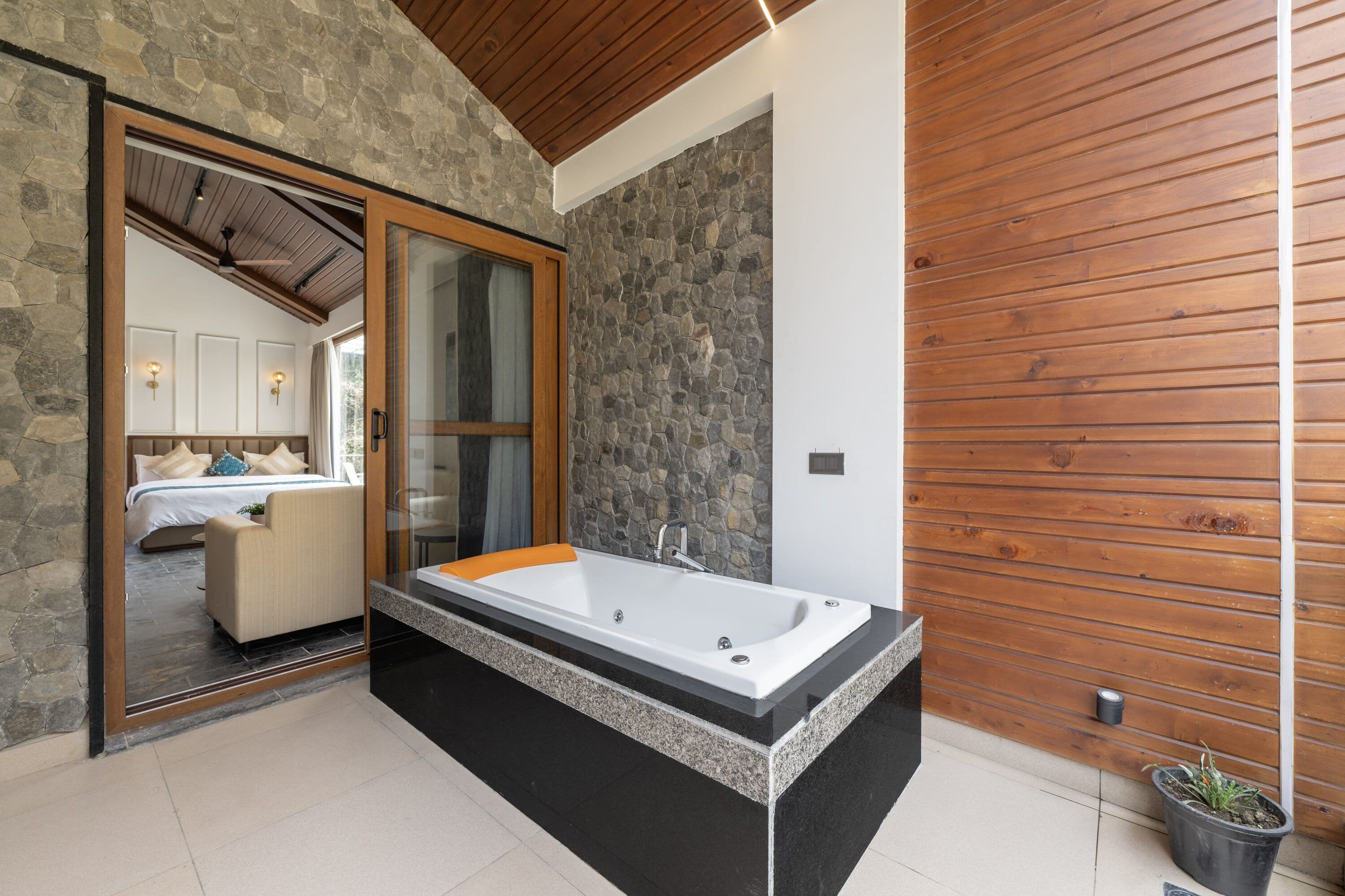 The Sunset Studio with Jacuzzi & Balcony (River View)